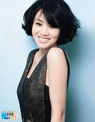 娱乐吃瓜妹闫妮是谁扮演的,揭秘幕后喜剧女王